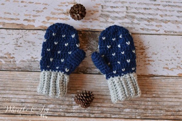 crochet snowflake mittens