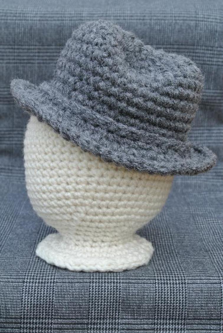 10 Fedora Hat Crochet Patterns for Kids • Mermaids & Monkeys