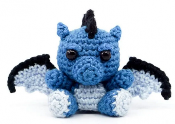 blue crochet dragon amigurumi